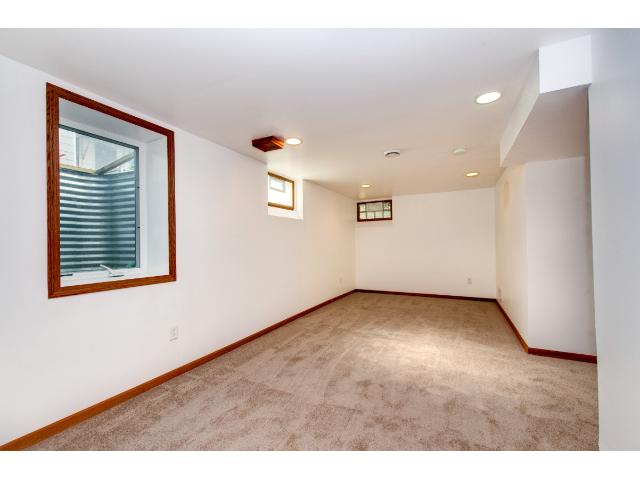 1252 5th St E, Saint Paul, MN 55106 photo 11