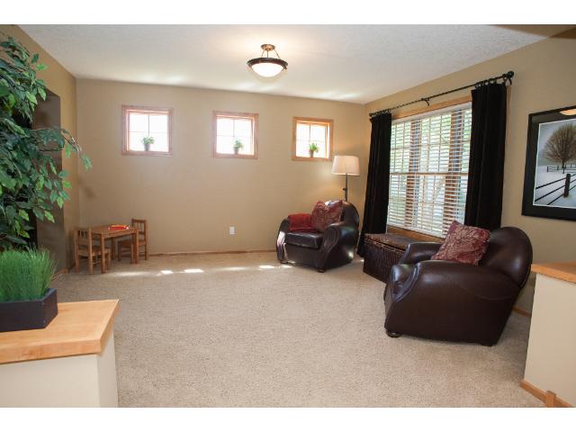 13575 Crompton Ct, Rosemount, MN 55068 photo 6