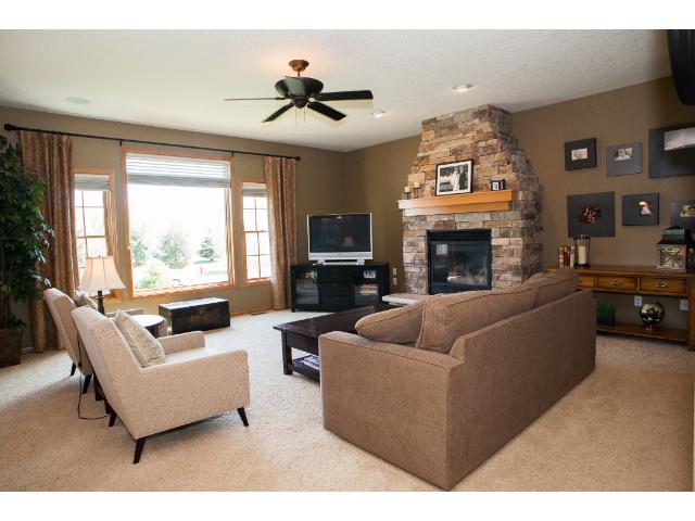13575 Crompton Ct, Rosemount, MN 55068 photo 5
