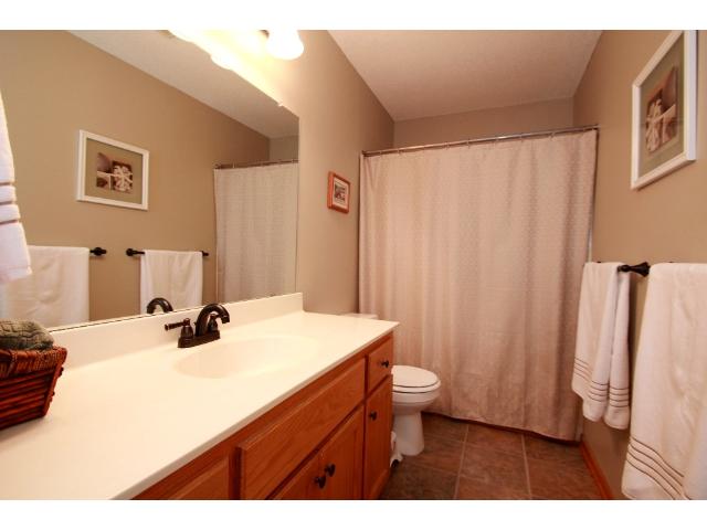 7042 Eagle Trl, Hugo, MN 55038 photo 10