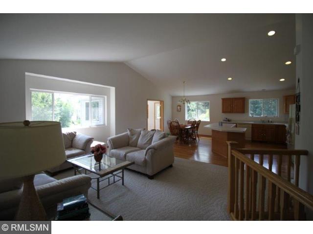 14558 Red Sequoia Dr, Baxter, MN 56425 photo 5