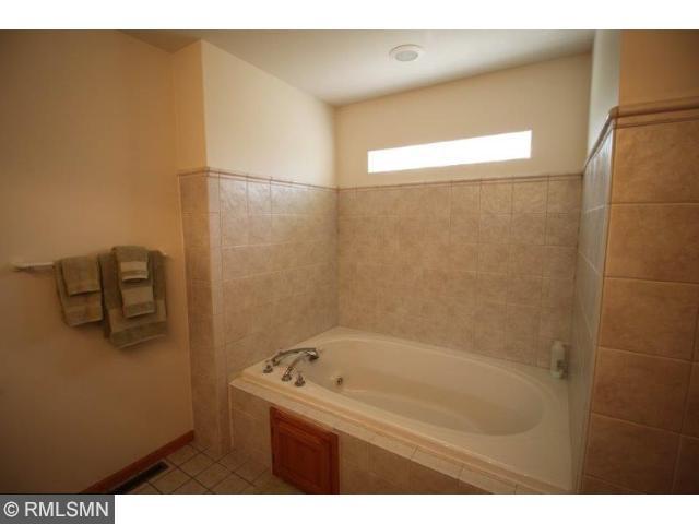 14558 Red Sequoia Dr, Baxter, MN 56425 photo 10