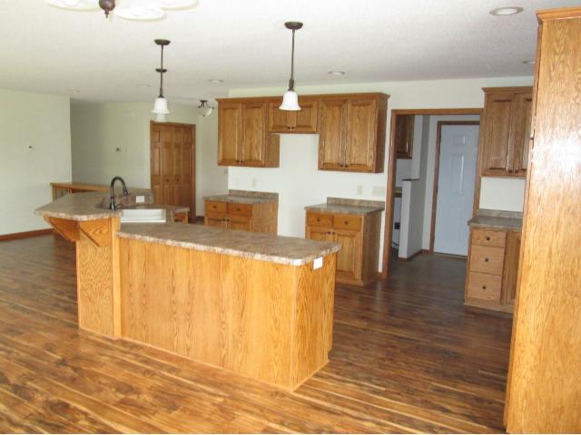 1147 Parkwood Loop, Saint Cloud, MN 56303 photo 6