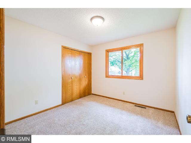 10942 Sumter Ave N, Champlin, MN 55316 photo 9