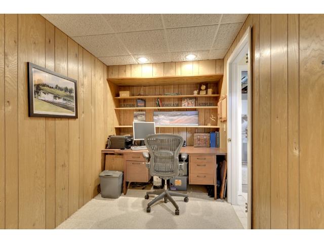 1825 Gladview Ln, Maple Plain, MN 55359 photo 13