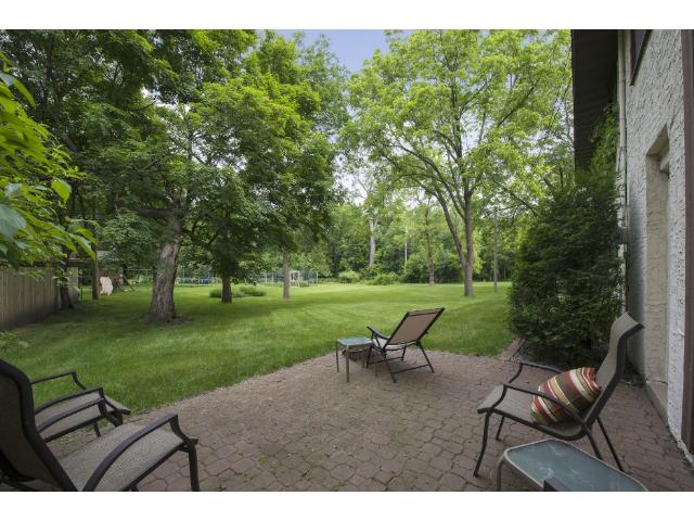 1825 Gladview Ln, Maple Plain, MN 55359 photo 15