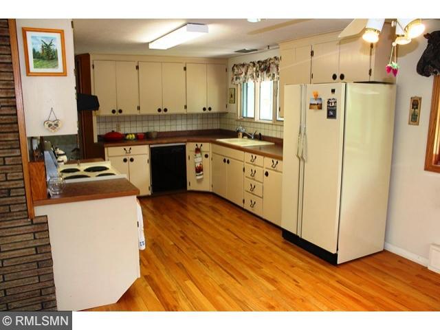 613 5th St S, Walker, MN 56484 photo 3