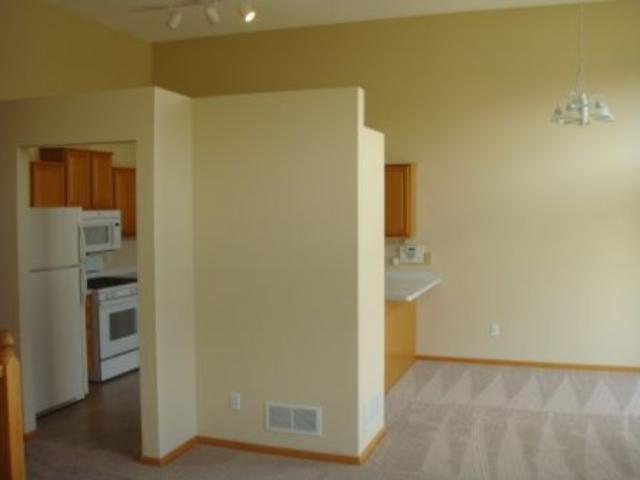 15570 Cherry Path, Rosemount, MN 55068 photo 9