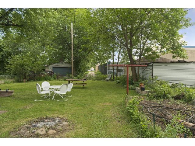 2215 E 24th St, Minneapolis, MN 55404 photo 17
