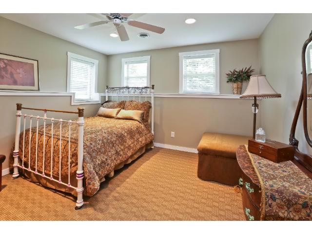 7616 W 101st St, Bloomington, MN 55438 photo 15