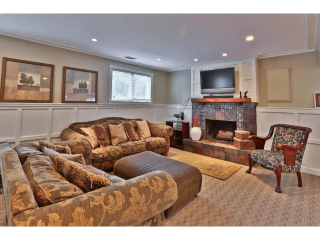 7616 W 101st St, Bloomington, MN 55438 photo 12