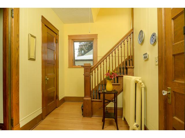 2808 E 29th St, Minneapolis, MN 55406 photo 2