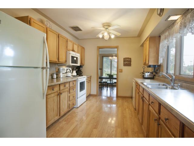 2327 Clearwater Rd, Saint Cloud, MN 56301 photo 2