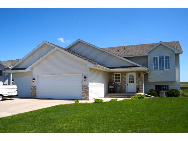1114 Bison Xing, Buffalo, MN 55313 photo 3