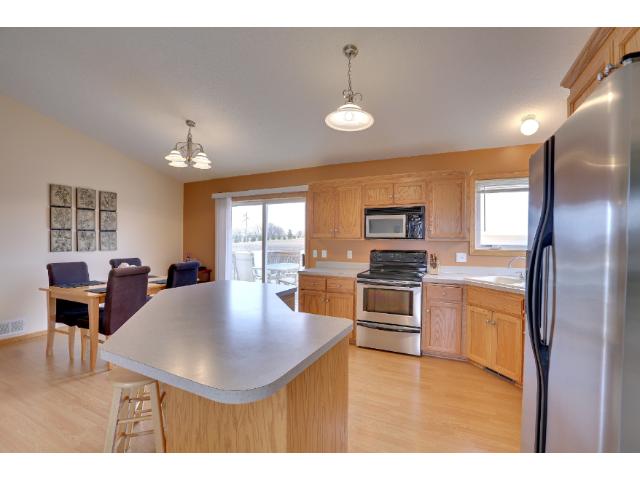 1114 Bison Xing, Buffalo, MN 55313 photo 5