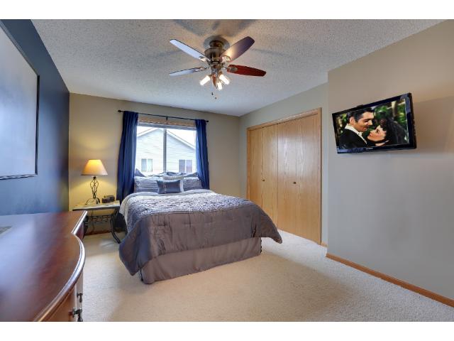 1114 Bison Xing, Buffalo, MN 55313 photo 9