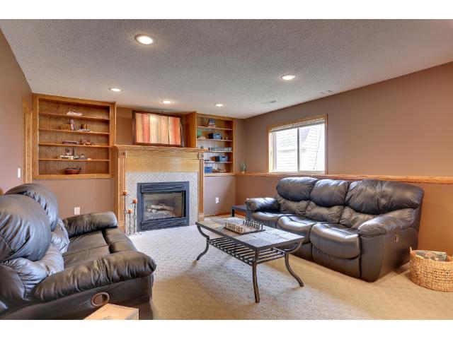 1114 Bison Xing, Buffalo, MN 55313 photo 12
