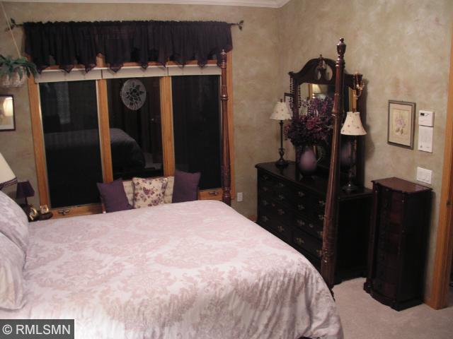 12366 Eagle Cir NW, Minneapolis, MN 55448 photo 9