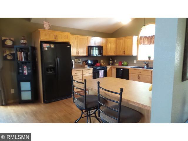 8328 Maple Leaf Cir, Brainerd, MN 56401 photo 4