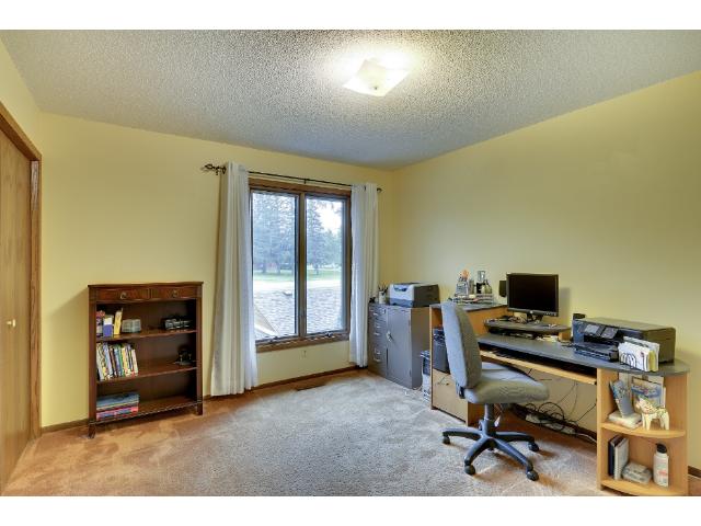 1865 County Road E, Saint Paul, MN 55110 photo 15