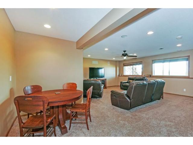 1981 Schoolmaster Dr, Chaska, MN 55318 photo 17