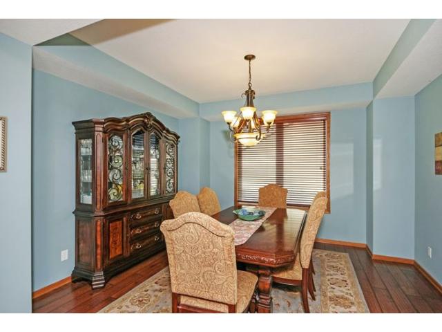 1981 Schoolmaster Dr, Chaska, MN 55318 photo 9