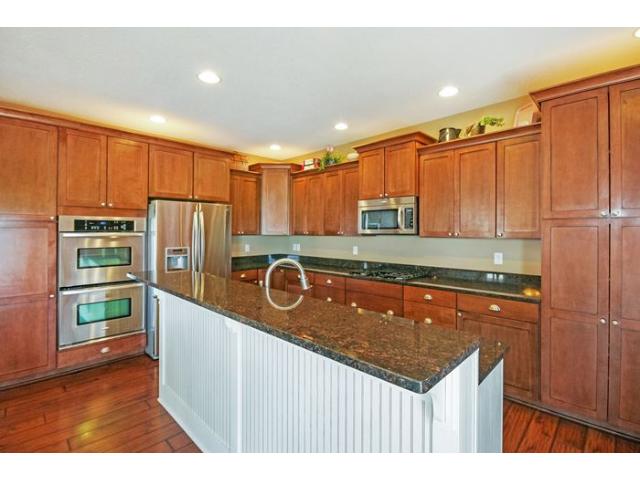1981 Schoolmaster Dr, Chaska, MN 55318 photo 5