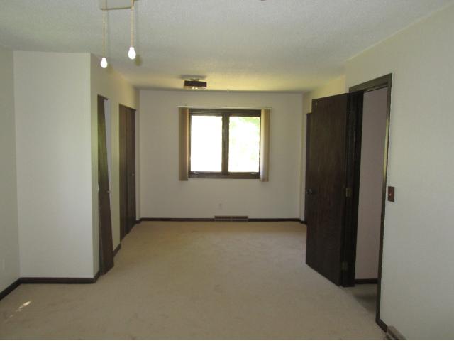 828 Clark Pl, Saint Cloud, MN 56301 photo 9