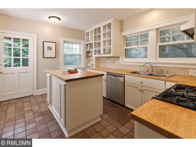 315 Longview Ter, Minneapolis, MN 55419 photo 10