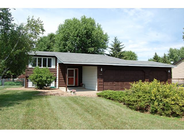 7518 111th Ave N, Champlin, MN 55316 photo 1