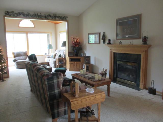 15832 Cicerone Path, Rosemount, MN 55068 photo 2