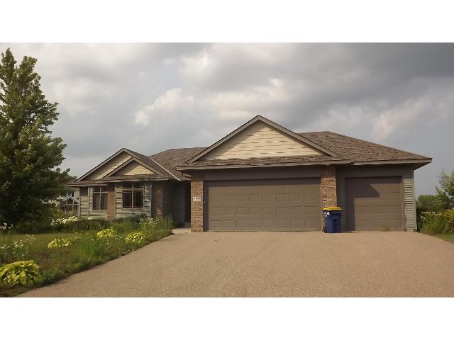 2615 Hulett Ct, Faribault, MN 55021 photo 1