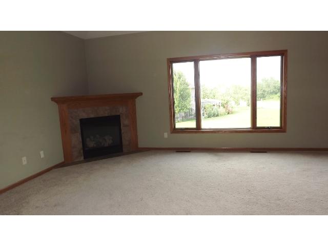 2615 Hulett Ct, Faribault, MN 55021 photo 5