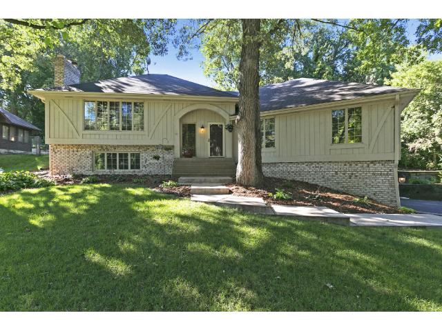 1514 Mccarthy Rd, Eagan, MN 55121 photo 1