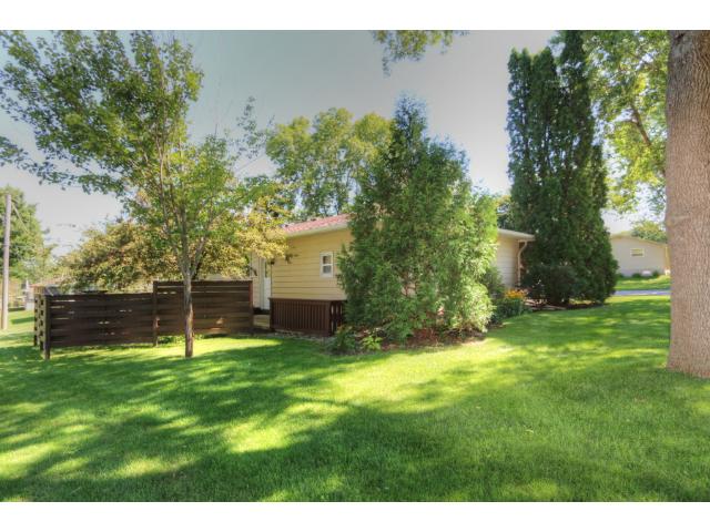 860 Valley View Rd, Faribault, MN 55021 photo 2