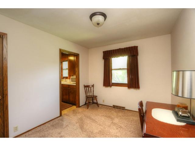 860 Valley View Rd, Faribault, MN 55021 photo 16