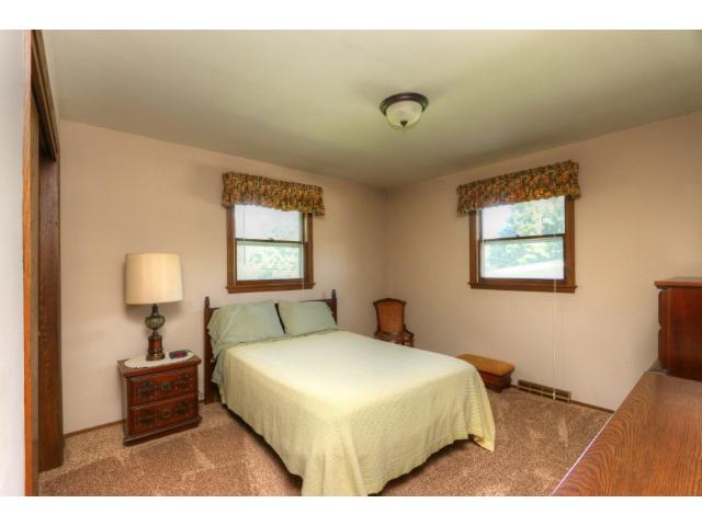 860 Valley View Rd, Faribault, MN 55021 photo 13