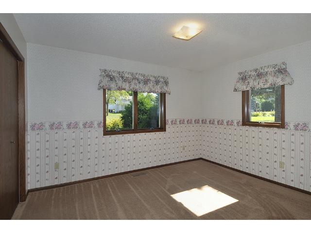 509 Whipple Way, Faribault, MN 55021 photo 16
