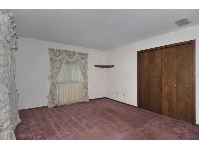 509 Whipple Way, Faribault, MN 55021 photo 15
