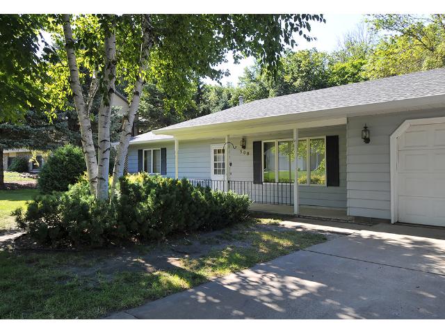 509 Whipple Way, Faribault, MN 55021 photo 1