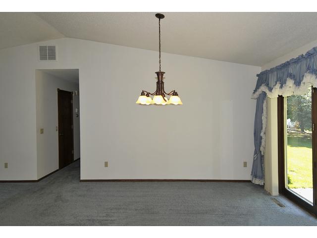 509 Whipple Way, Faribault, MN 55021 photo 13