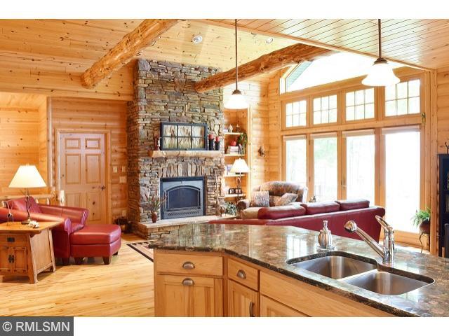4272 Falcon Trl NW, Hackensack, MN 56452 photo 2