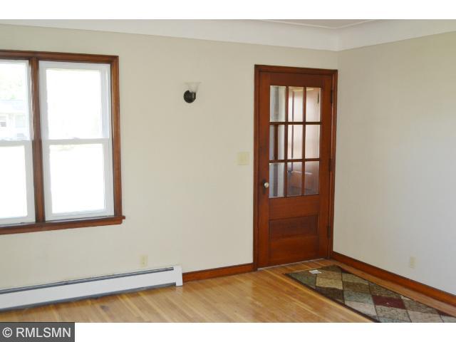 517 1st Ave E, Cambridge, MN 55008 photo 4
