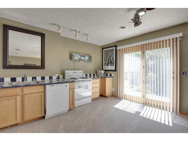 9389 White Oaks Trl, Champlin, MN 55316 photo 12