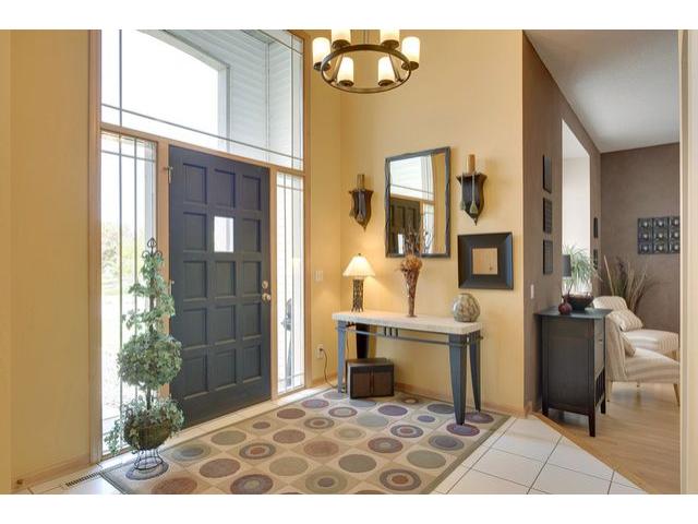 9389 White Oaks Trl, Champlin, MN 55316 photo 1