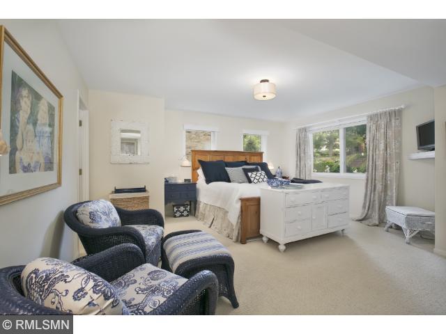 704 Widsten Cir, Wayzata, MN 55391 photo 12