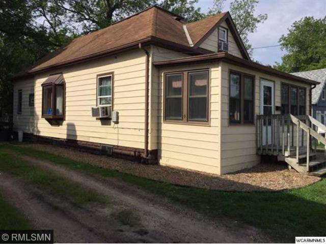 416 Benson Ave SE, Willmar, MN 56201 photo 2