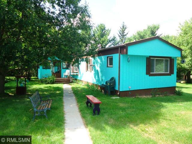 404 S 7th St, Walker, MN 56484 photo 1