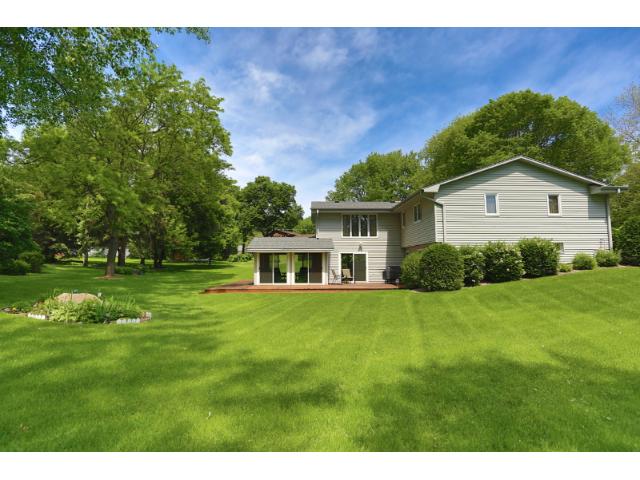 6463 Evergreen Ln N, Osseo, MN 55369 photo 3