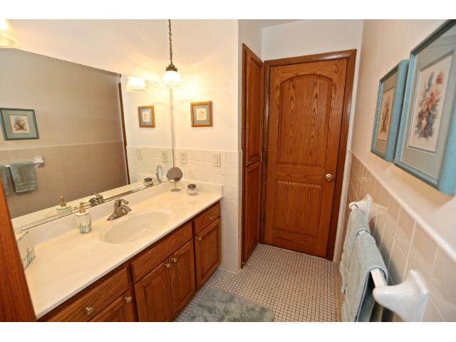 6463 Evergreen Ln N, Osseo, MN 55369 photo 10